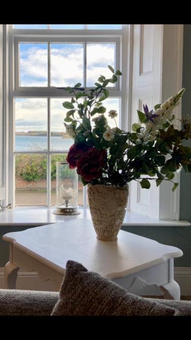 Tonn Ruray Sea View Luxury 2 Bed Apartment Dundrum 外观 照片